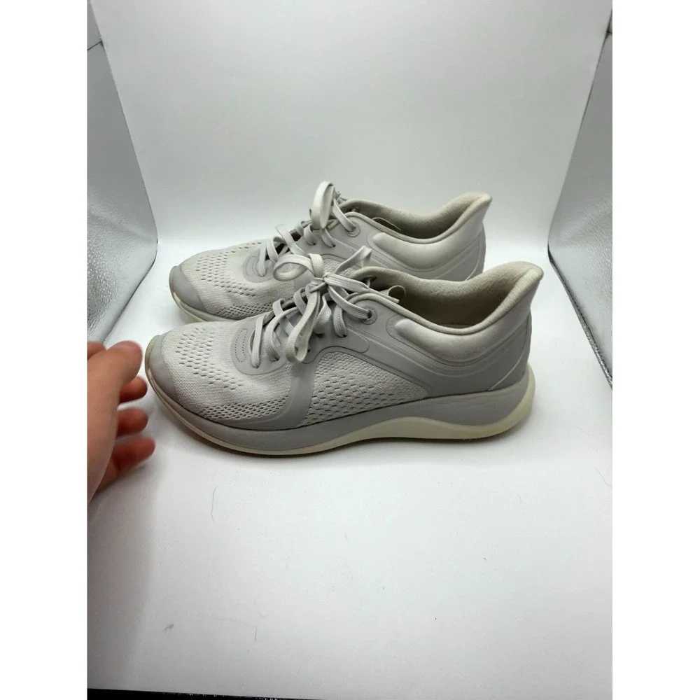 Lululemon Chargefeel Low Women 8 Sneaker Vapor Light Seal Workout Training Shoes
